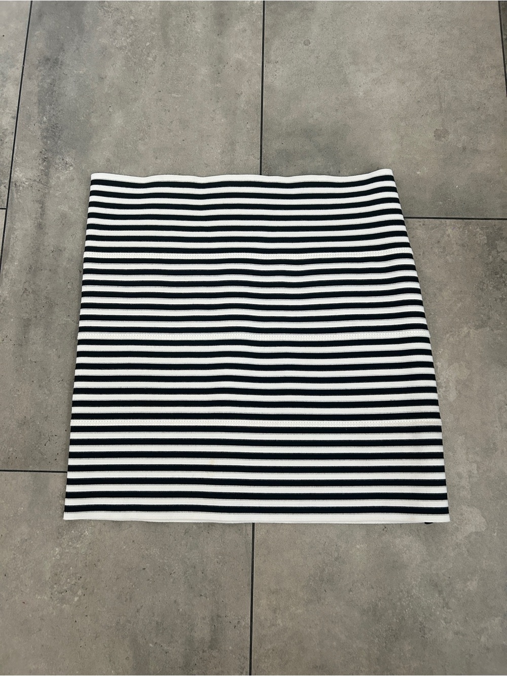 Pleasure Doing Business mini bondage skirt black and white striped stretch M